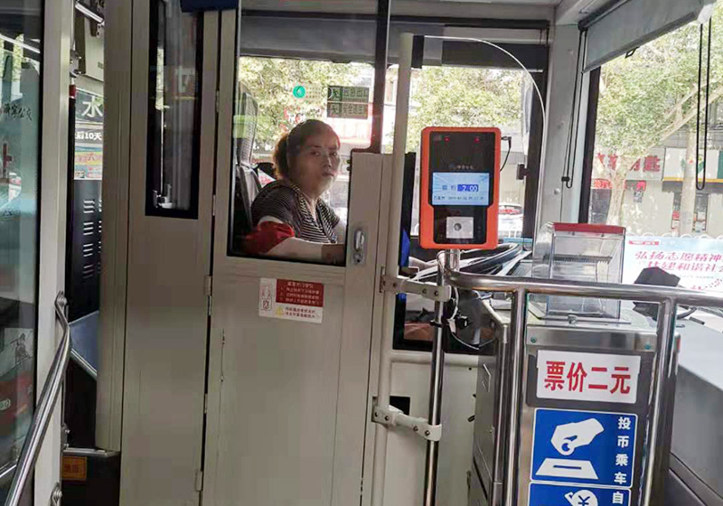 公交車案例